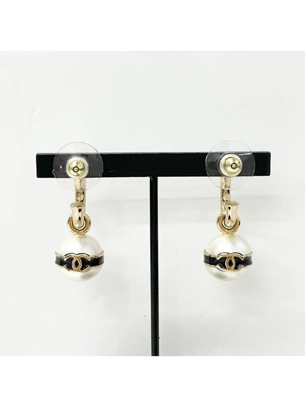CHANEL brand size